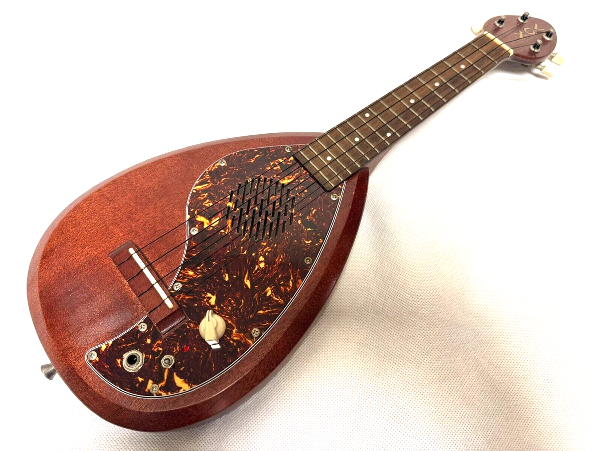 VOX ELEUKU Electric Ukulele Built-in Speaker w/Case | eBay