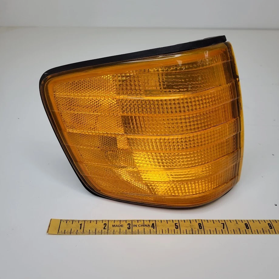 Luz de señal de giro para pasajero delantero Mercedes-Benz 560SEL 1986-1991 FABRICANTE DE EQUIPOS ORIGINALES Foto 3 de 4