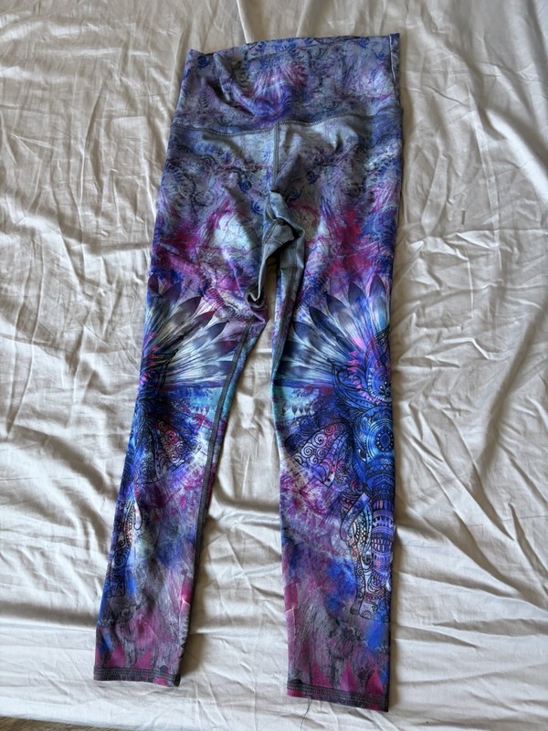Evolution and Creation Women's Medium Pink Blue Tribal Elephant Yoga Leggings