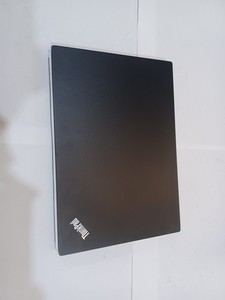 Lenovo 13,3" ThinkPad L13 256GB SSD,i3-10110UU 2,10GHz,8GB Handballenauflage beschädigt~