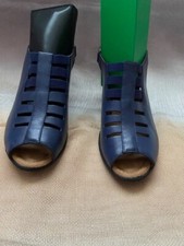 Comfortiva Faye Women Strappy Sandal Peacoat Navy Size 6.5W