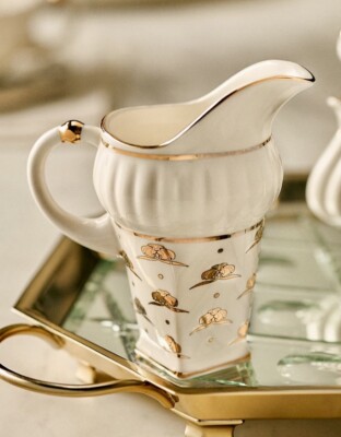 NEW ANTHROPOLOGIE X THE MET CREAMER ELEGANT CLASSIC GILDED SIGNED STONEWARE
