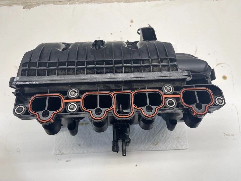 OEM INTAKE MANIFOLD FOR 2011 2012 2013 2014 2015 CHEVY VOLT 55568900 - Image 3 of 4