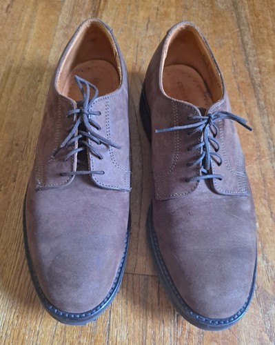 brooks suede shoes
