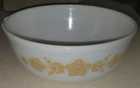 Pyrex #404 Gold Butterfly 4 Quart Large Mixing Bowl Used Condition Made In USA