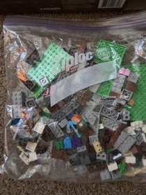 LEGO Minecraft The Iron Golem 21123 and 21154 Incomplete The Blaze Bridge