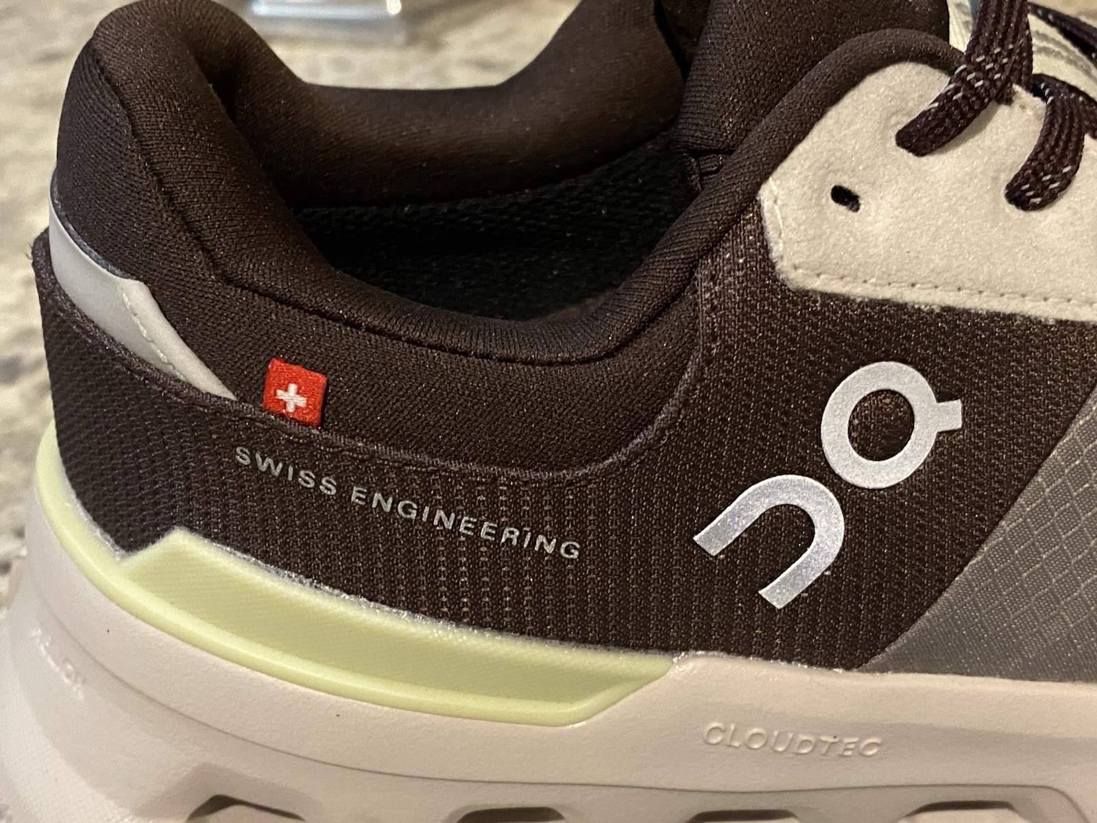 On Cloud Cloudrunner 2 Waterproof Swiss Engineeri… - image 10