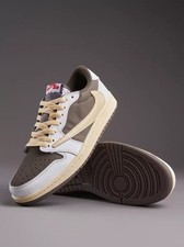 Size 9.5 - Jordan 1 Low OG x Travis Scott Reverse Mocha for sale