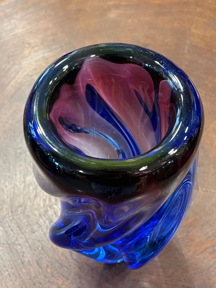 1960s Czech Josef Hospodka Chribska Modernist Twist Blown Glass Vase Purple Blue - Image 2 of 4