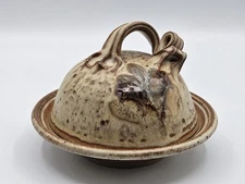 Vintage 1981 Studio Art Pottery Cheese Dome Butter Dish Signed Rustic Farmhouse