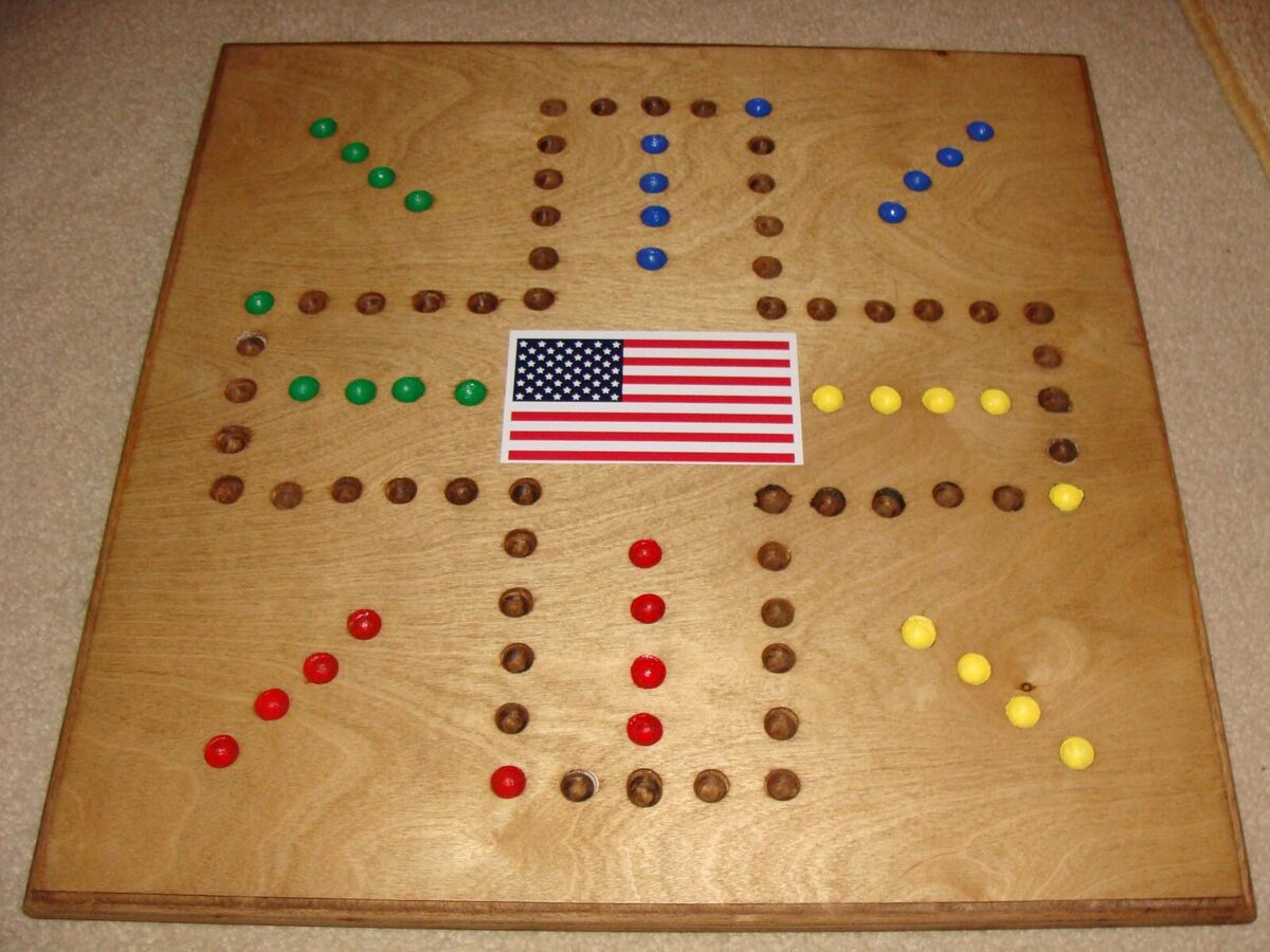 Aggravation Board Game 2 to 4 player. Hand made. Wahoo, Marble Wood gj