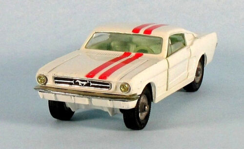 CORGI Ford Mustang Fastback 2+2 (White) 1/43 Scale Diecast Model ULTRA-RARE! - Picture 1 of 9