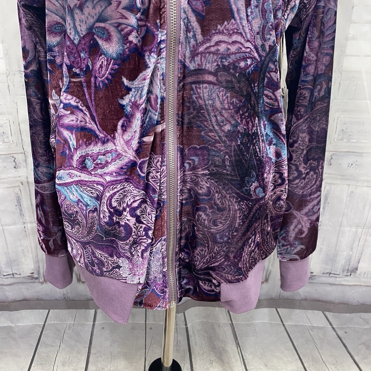 One World Farmers Market Size XL Purple Floral Velvet Velour