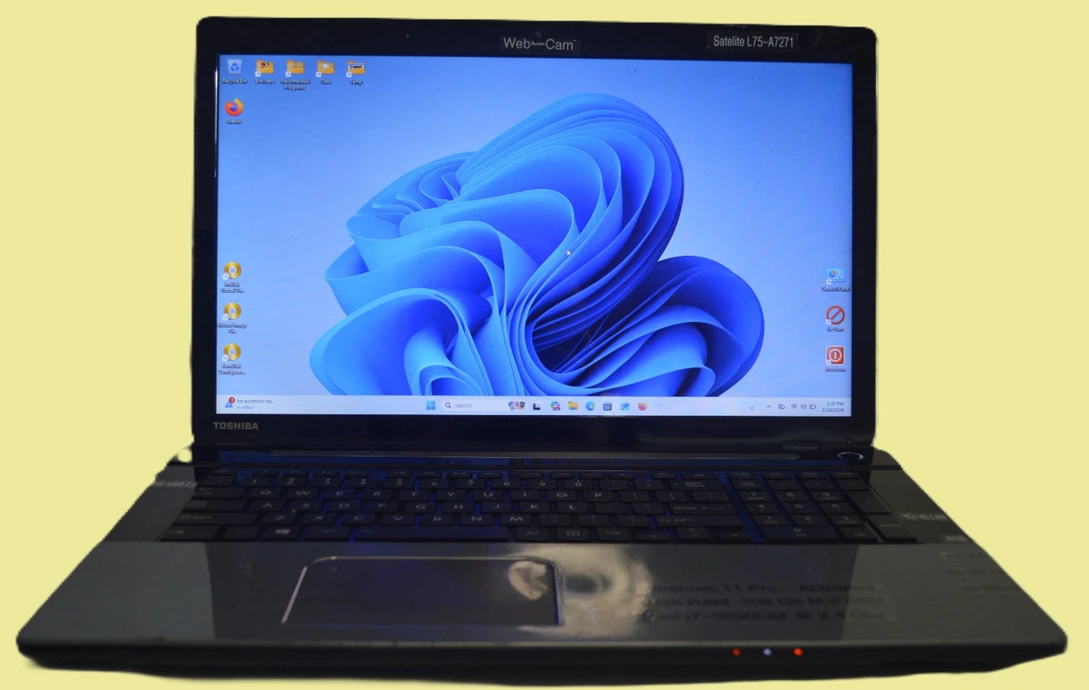 東芝i3-6100U SSD256GB/8GB　FHD Blue-Ray Amazon.com: Toshiba XG3 Single Sided 80mm (2280) M.2 PCI Express Windowsノート本体