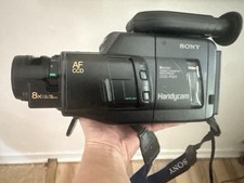 Sony Handycam CCD-F201 Video8 NTSC Camcorder Black 8x Zoom w/ Charger Remote