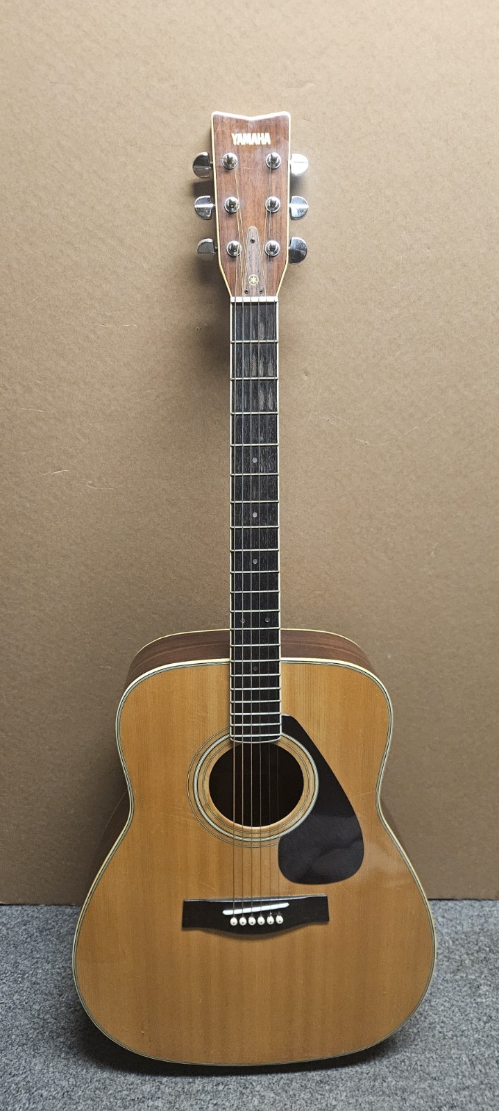 Yamaha FG340 Acoustic dreadnought Guitar made in Taiwan 1977-1981