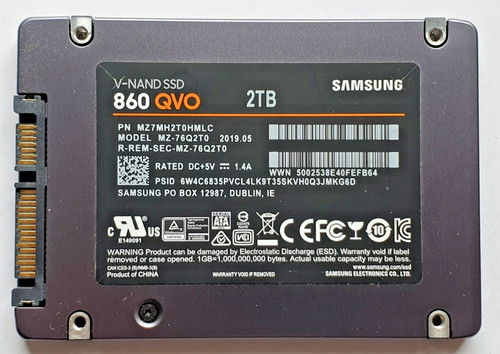 2 TB SATA III Samsung 860 QVO MZ-76Q2T0 3D V-NAND MLC SSD QLC 2.5" Festplatte