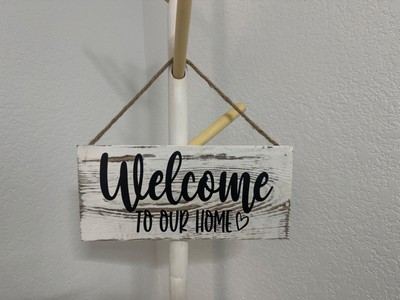 Wooden welcome sign new  6x12