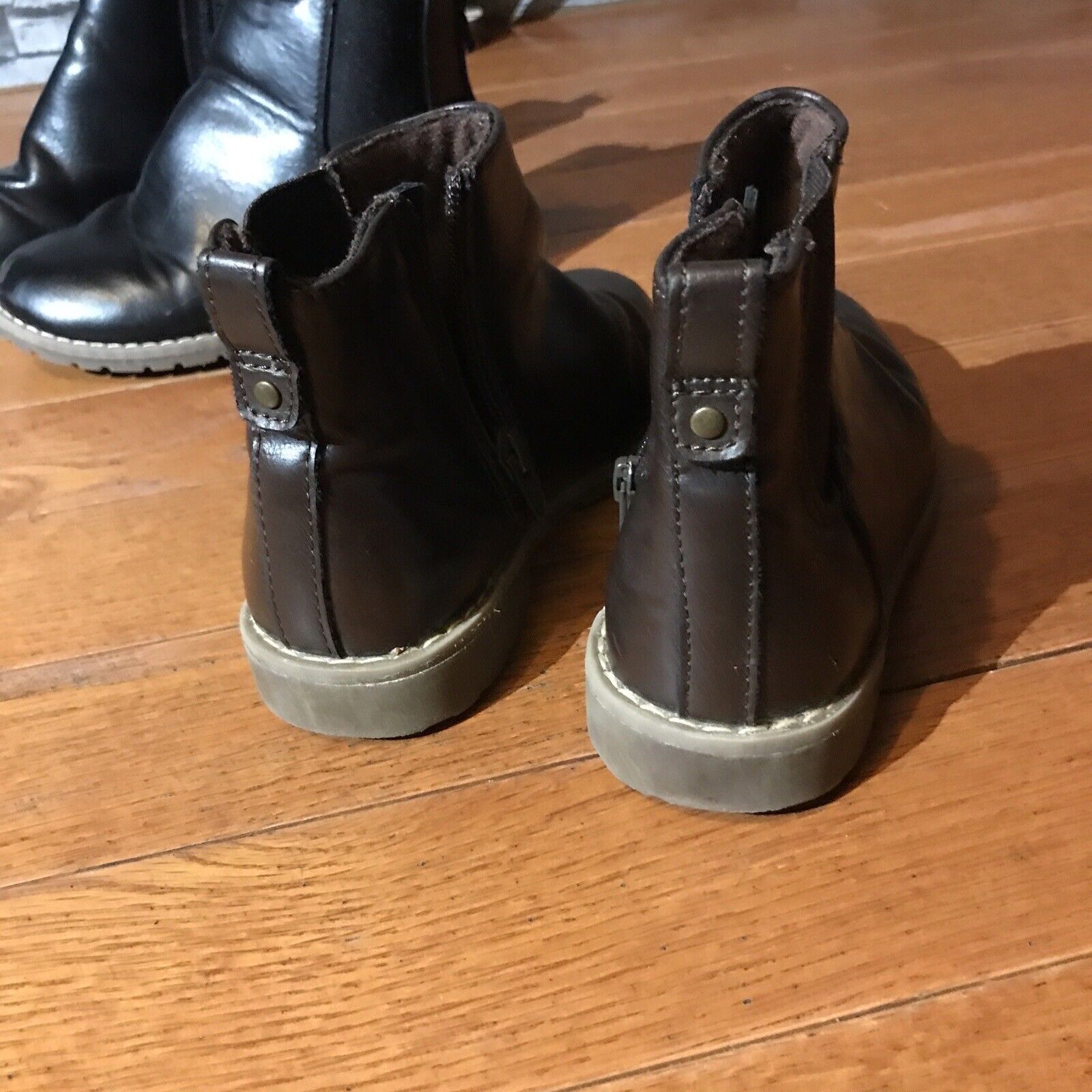 Picture 5 of 15