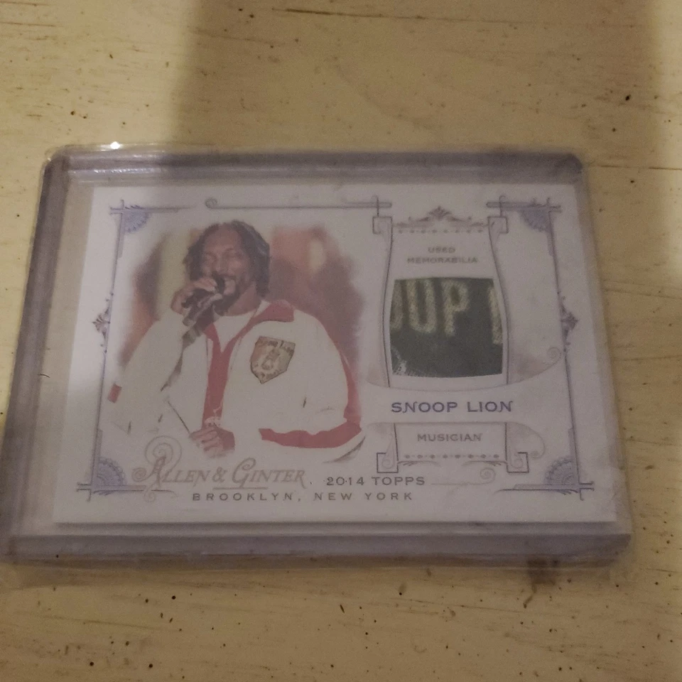 2014 Topps Allen & Ginter Snoop Lion Autograph Auto and Relic - Image 2 of 3