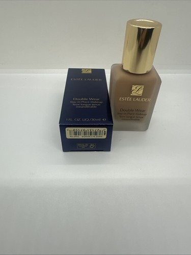 Estee Lauder Double Wear Stay-In-Place Make-up Foundation - 3C2 Pebble - 1 Oz. - Bild 2 von 4