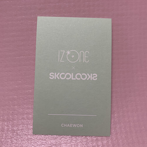 IZ*ONE X SKOOLOOKS Tarjeta oficial de solo uniforme escolar IVE LE SSERAFIM - Imagen 23 de 27