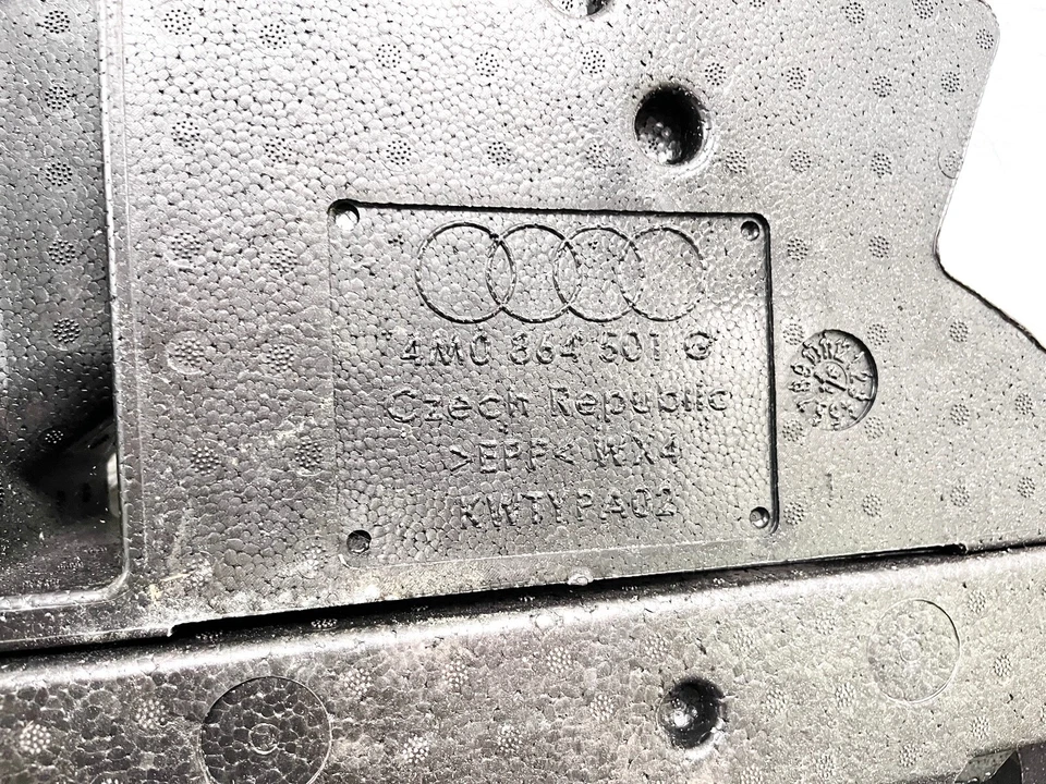 17-22 BENTLEY BENTAYGA MALETERO TRASERO REPUESTO PORTAHERRAMIENTAS INSERCIÓN DE ESPUMA OEM Foto 3 de 4