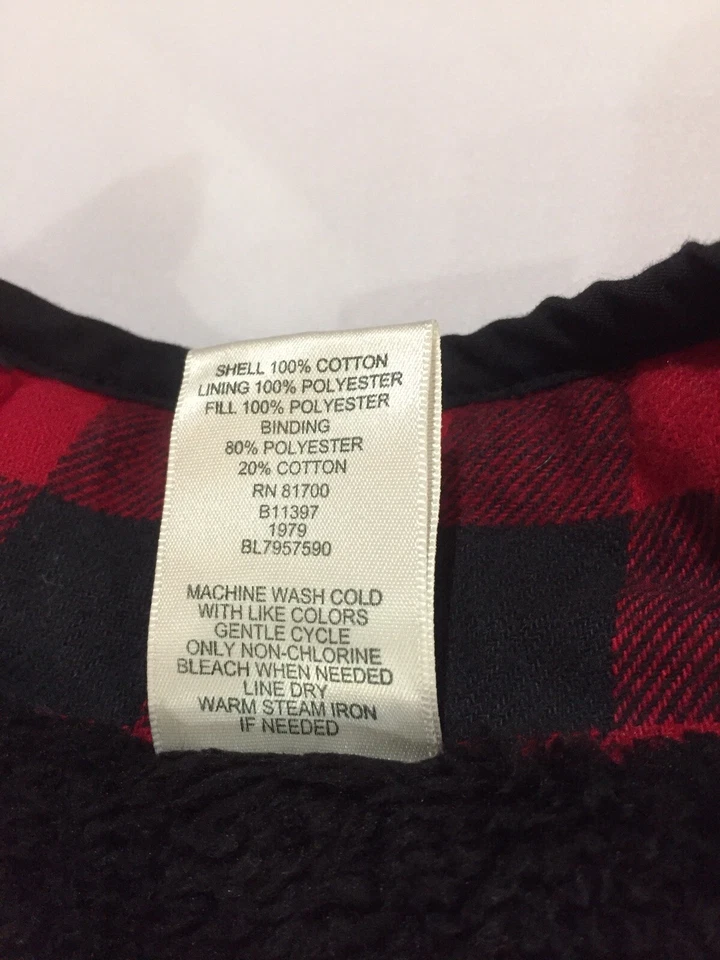 Blair XL Red Black Checkered Full Zip Faux Fur Lined Men Or Women Vest - Image 4 of 4