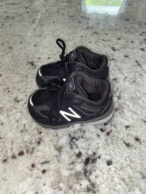new balance 990 black v4