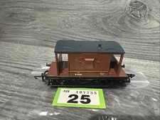 Hornby OO Gauge BR 20T Brake Van B952566 Brown Steam Era Rolling Stock