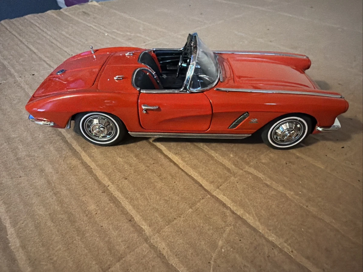 Danbury Mint Chevrolet Corvette Contemporary Manufacture Diecast