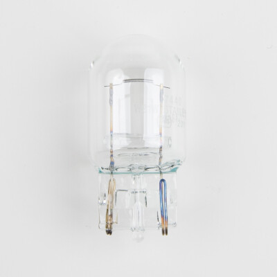 Stanley W7575 12V 21W T20 W3X16D Clear Auto Bulb, Made in Japan Quantity=1 Bulb
