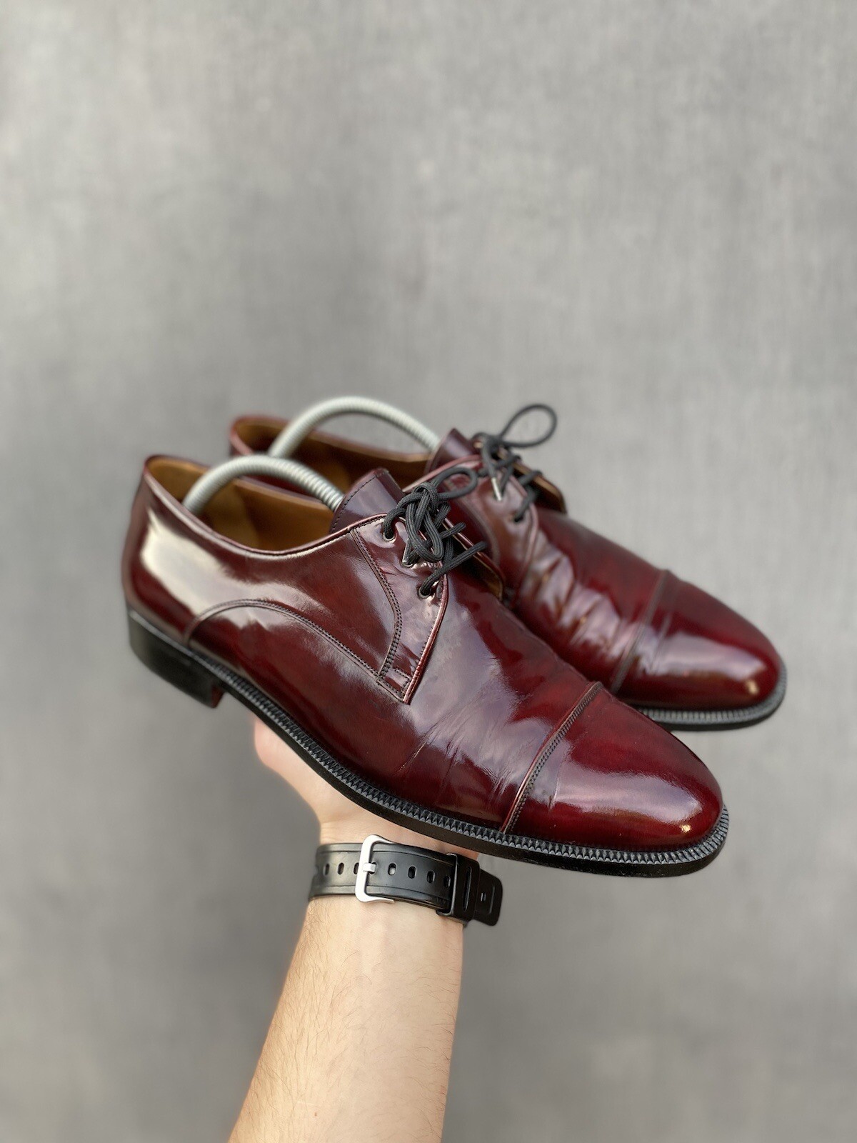 Scarpe vintage Yves Saint Laurent cherry derby taglia 8