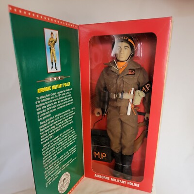 GI Joe Airborne Military Police Limited 6X13X2 1996 New in