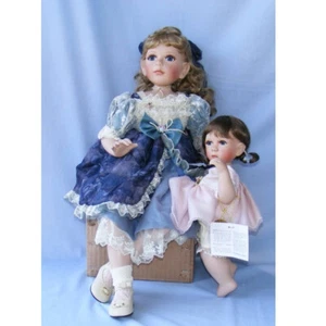 Kingstate Dolls-Prestige Collection-Sarah & Shari 23" & 12" #2883