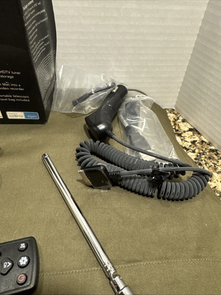 Pinnacle TV For Mac HD Stick Ultra Compact Digital - Image 4 of 4