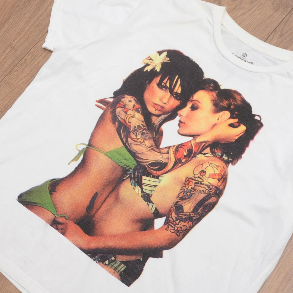 Rare Sexual Girl Lectro GROUNDED Men White Tattoo Female T-shirt Y2K Band Tee - Image 4 of 4