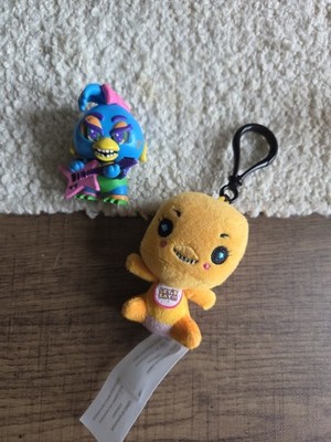 FIVE NIGHTS AT FREDDY S BLACKLIGHT GLAMROCK CHICA Mystery Mini & Chica Clip
