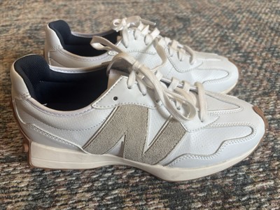 New Balance NB 327 Golf Shoe Women s Sz 9 white Leather Tan Bottom Trendy EUC