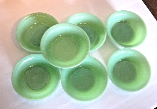 7 Fire King Jane Ray Jadite Jadeite Ribbed Berry Fruit Dessert Bowl 4-7/8”