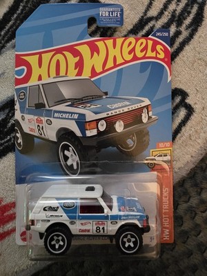 2022 Hot Wheels RANGE ROVER CLASSIC #245 Gamestop Exclusive WHITE Hot Trucks 