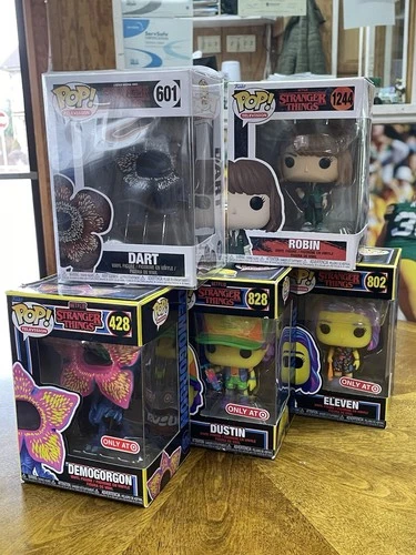 Funko Pop, Lot Of 5. Stranger Things. Eleven,Dustin, Demogorgon, Dart,& Robin.