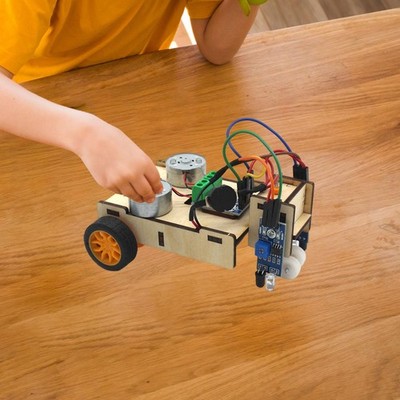 Auto Set Roboter zum Folgen einer Linie zum Selbstmontieren - (4,3 x 3,5 x 2,4