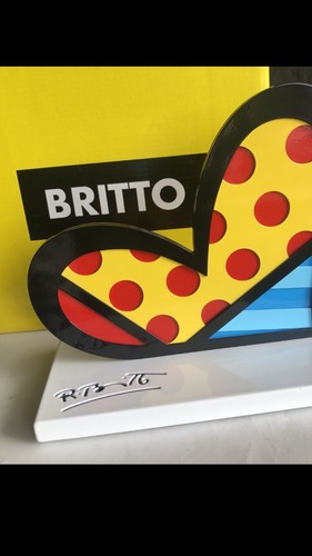 Romero Britto– FOR YOU –Signed Heart Sculpture Ltd Edition White Base In OG Box - Picture 5 of 6