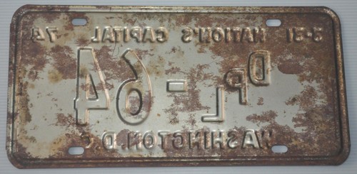 1974 U.S. Nation's Capital WASHINGTON D.C. Diplomatic Car Plate # DPL-64 - Picture 3 of 4