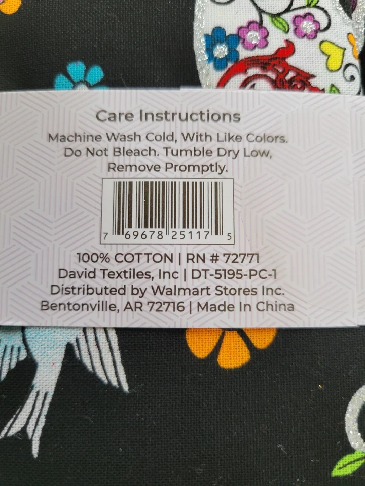 Tela Corte 1 Yarda Día de Muertos Calaveras de Azúcar Brillo 100% Algodón Negro Multi Foto 4 de 4