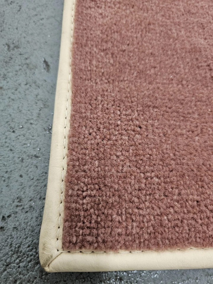 Alfombrilla trasera Bentley Arnage 2001 Foto 2 de 4