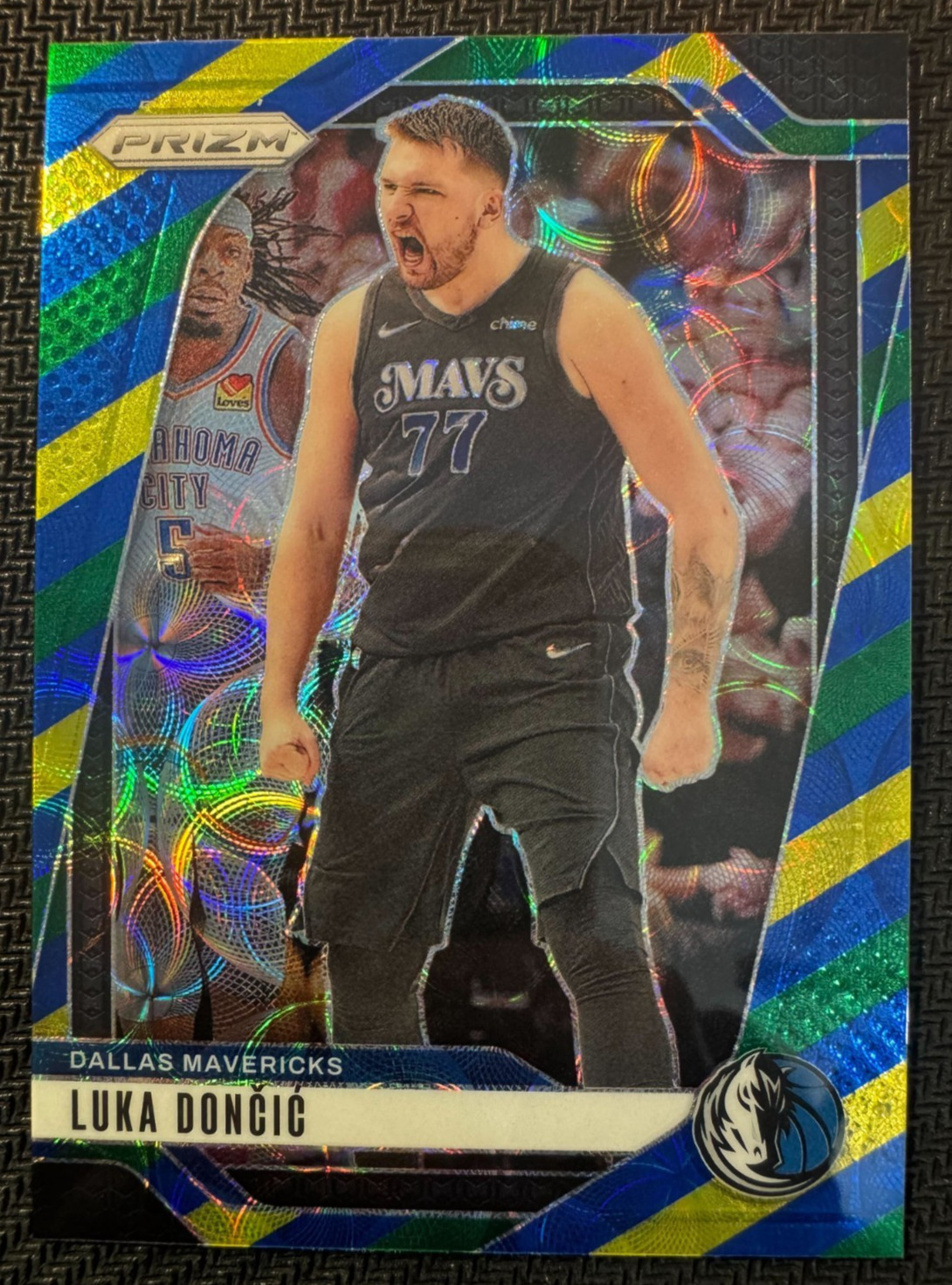 Luka Doncic 2024-25 Prizm Choice Blue Yellow Green #89