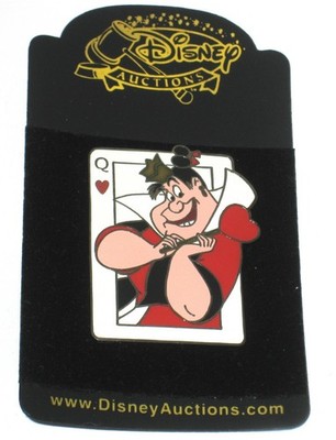 LE Disney Auction Pin Evil Villain Queen of Hearts Alice Wonderland Card RARE