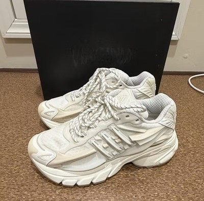Size 10- Pharrell Williams x Adidas Jellyfish Triple White 